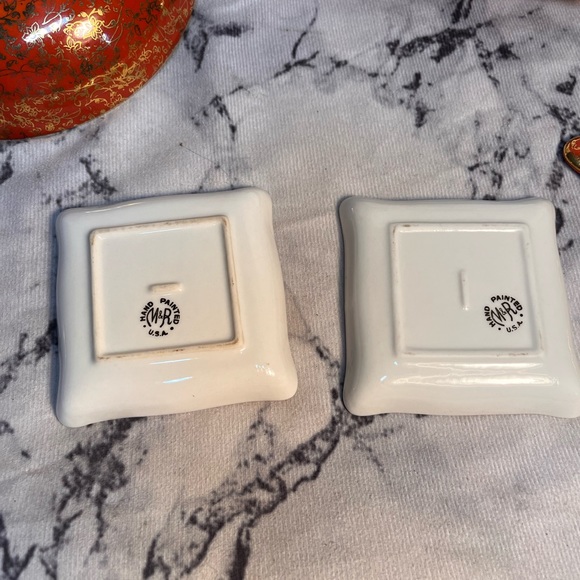 1950’s Victorian Vanity Trinket Set - Picture 11 of 15